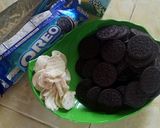 Foto langkah ke 2 dari resep Brownies kukus oreo.