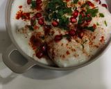 A picture of step 7 of Dahi bhalla.