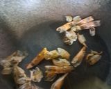 Foto langkah ke 1 dari resep Tom yam Thailand.