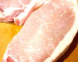 A picture of step 2 of Delicious! Restaurant-Style Pork Loin Sauté.