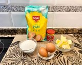 Foto del paso 1 de la receta: Pastel con crema y manzanas asadas “sin gluten” (Cake with cream and roasted apples “gluten-free”)