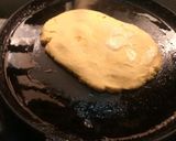 A picture of step 3 of Makki ki roti.