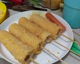 Foto langkah ke 3 dari resep Roti sosis goreng.