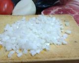 Foto del paso 1 de la receta: Carne con jitomate y cebolla