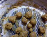 முந்திரி கொத்து (Munthiri koththu recipe in tamil) ரெசிபி ஸ்டேப் 1 புகைப்படம்