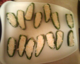 A picture of step 3 of Grilled Jalopeno Poppers.