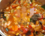 Foto del paso 6 de la receta: Alubias Cena del Cura con verduras