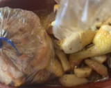Foto del paso 7 de la receta: Jamoncitos de pollo con manzana (En bolsa de asar al horno)