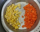 Foto langkah ke 1 dari resep Krim Sup Ayam Sayur.