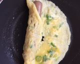 Foto langkah ke 7 dari resep Telur gulung sosis.