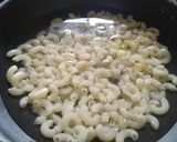 देसी मॅकरोनी पास्ता (desi macroni pasta recipe in marathi) रेसिपी स्टेप 1 फोटो