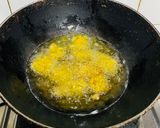A picture of step 4 of Bottle Gourd Fritters.