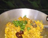 A picture of step 4 of Dahi Lukhmi.
