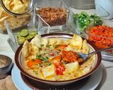 Foto langkah ke 9 dari resep Soto Betawi.