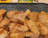 Sült csirke 🐔 husi hagymával és almával! 🙂 recept fázis 2 fotója