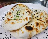 A picture of step 4 of Garlic naan.