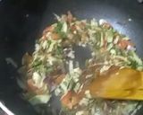 A picture of step 2 of Egg Drop Mix Veg Noodle Soup.
