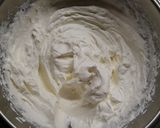 Foto del paso 4 de la receta: Trifle de frutilla en copas