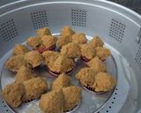 Foto langkah ke 6 dari resep Bolu Kukus Gula Merah.
