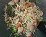 Foto langkah ke 5 dari resep Tumis Tauge Baso.