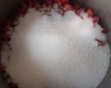 صورة لخطوة 3 من وصفة معجون الفراولة 🍓