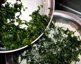 मेथी के पराठे (methi ke parathe recipe in Hindi) रेसिपी चरण 2 फोटो