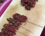 A picture of step 1 of Beef Skewers.