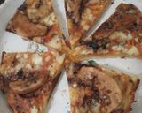 Foto del paso 4 de la receta: Pizza de pera y queso azul