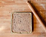 Foto del passaggio 11 della ricetta Crostata di ricotta, grano cotto e cioccolato…
