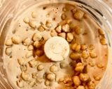 A picture of step 5 of Hummus.