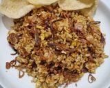Foto langkah ke 5 dari resep Nasi Goreng Ikan Teri.