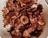 Gombaleves krumplival recept fázis 1 fotója