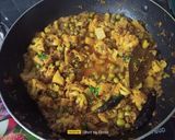 A picture of step 10 of Aloo Gobhi Matar Curry.