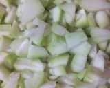 A picture of step 1 of Lauki ki sabzi.