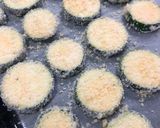 Parmezános cukkini sütőben sütve recept fázis 3 fotója