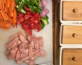 صورة لخطوة 1 من وصفة ساندويتش الدجاج بالطحينه🥖🍗