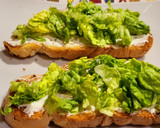 Foto del paso 4 de la receta: Tostas de jamón y más cositas 😋