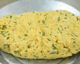 A picture of step 1 of મુઠીયા ઢોકળા.