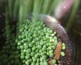 A picture of step 6 of Pea Pulao.