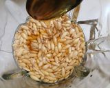 عکس مرحله 2 از دستور شیر تخمه خربزه