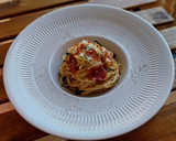 Foto del paso 8 de la receta: Espaguetis en salsa cremosa de ajo escalivado con berenjena y jamón