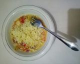 Foto langkah ke 3 dari resep Telur Dadar Keju.