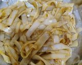 Foto langkah ke 3 dari resep Kwetiau goreng.