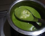 A picture of step 3 of Green peas soup.