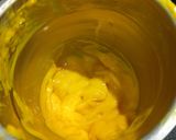 A picture of step 2 of Mango Bhapa Doi.