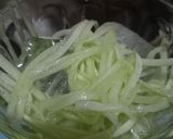 Foto langkah ke 2 dari resep Es Timun Nata de Coco.