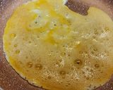 Foto del paso 6 de la receta Tortilla a la francesa de espinacas con jamón y pasas