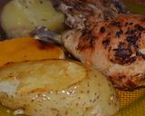 Foto del paso 6 de la receta: Muslos de pollo con hierbas y vegetales