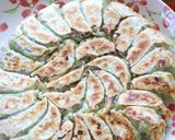 A picture of step 20 of Healthy & Light Vegetable-Packed Gyoza.