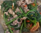 Foto langkah ke 3 dari resep Cha kailan dg daging sapi.